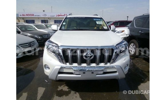 Nunua Imported Toyota Prado Nyeupe Gari ndani ya Import - Dubai nchini Arusha Nunua Imported Toyota Prado Nyeupe Gari ndani ya Import - Dubai nchini Arusha
