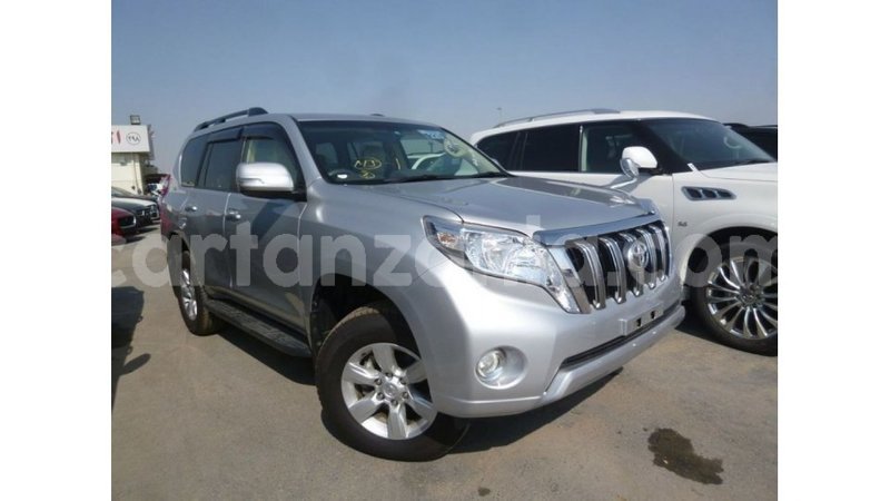 Big with watermark toyota prado arusha import dubai 8518