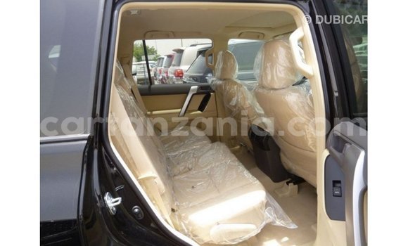 Nunua Imported Toyota Prado Nyeusi Gari ndani ya Import - Dubai nchini Arusha Nunua Imported Toyota Prado Nyeusi Gari ndani ya Import - Dubai nchini Arusha