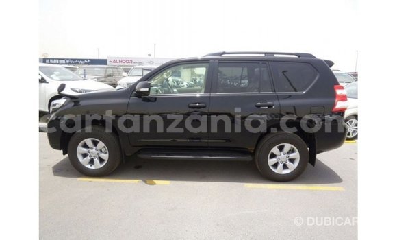 Nunua Imported Toyota Prado Nyeusi Gari ndani ya Import - Dubai nchini Arusha Nunua Imported Toyota Prado Nyeusi Gari ndani ya Import - Dubai nchini Arusha