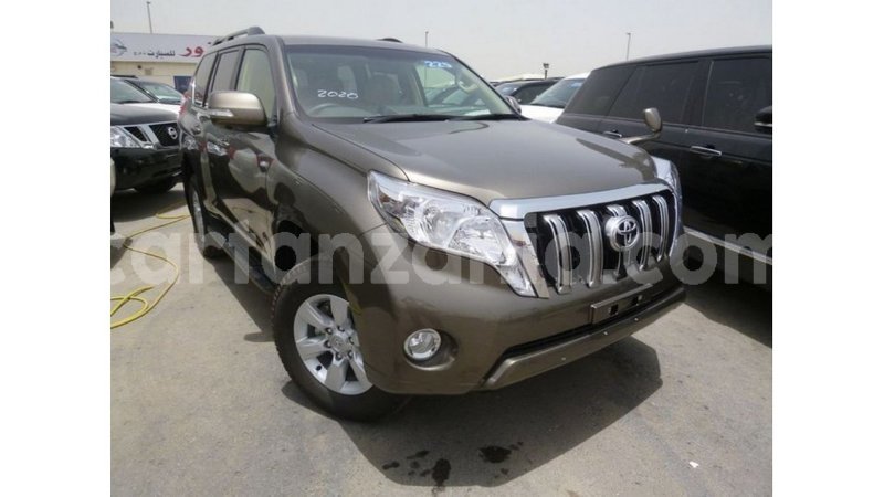 Big with watermark toyota prado arusha import dubai 8520