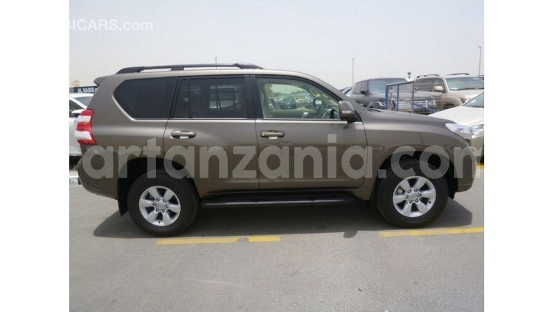 Big with watermark toyota prado arusha import dubai 8520