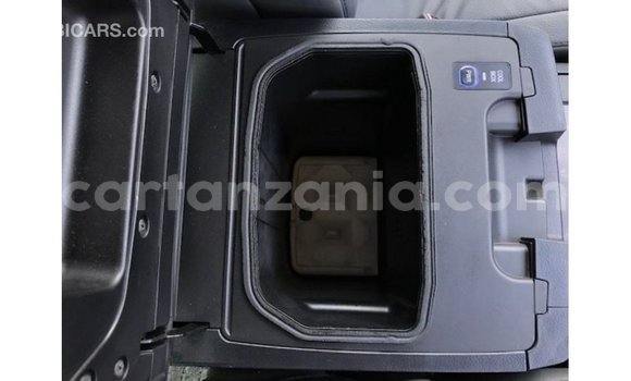 Nunua Imported Toyota Land Cruiser Nyingine Gari ndani ya Import - Dubai nchini Arusha Nunua Imported Toyota Land Cruiser Nyingine Gari ndani ya Import - Dubai nchini Arusha
