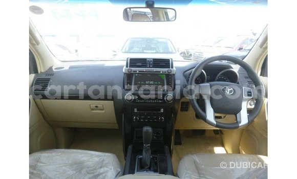 Nunua Imported Toyota Prado Nyeupe Gari ndani ya Import - Dubai nchini Arusha Nunua Imported Toyota Prado Nyeupe Gari ndani ya Import - Dubai nchini Arusha