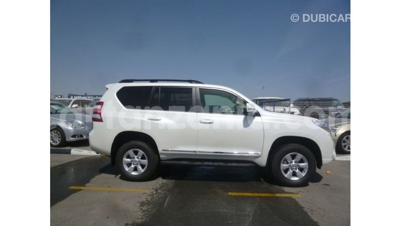 Big with watermark toyota prado arusha import dubai 8524