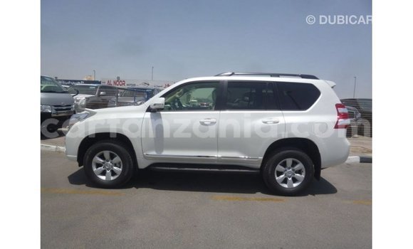 Buy Import Toyota Prado White Car in Import - Dubai in Arusha Buy Import Toyota Prado White Car in Import - Dubai in Arusha