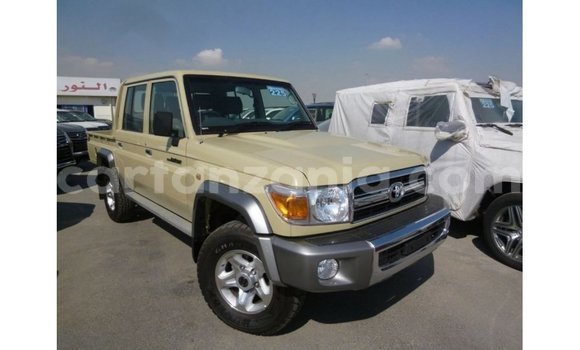 Buy Import Toyota Land Cruiser Beige Car in Import - Dubai in Arusha Buy Import Toyota Land Cruiser Beige Car in Import - Dubai in Arusha