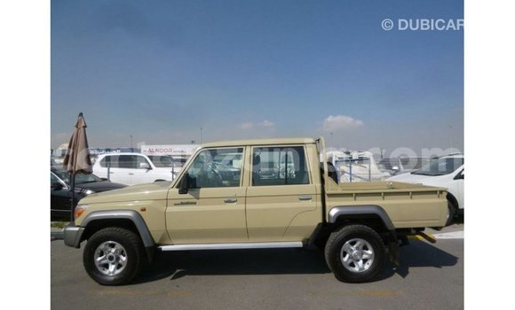 Buy Import Toyota Land Cruiser Beige Car in Import - Dubai in Arusha Buy Import Toyota Land Cruiser Beige Car in Import - Dubai in Arusha