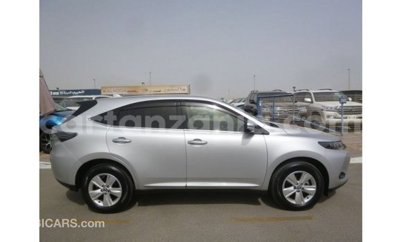 Nunua Imported Toyota Harrier Nyingine Gari ndani ya Import - Dubai nchini Arusha Nunua Imported Toyota Harrier Nyingine Gari ndani ya Import - Dubai nchini Arusha