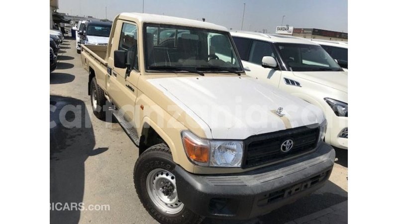 Big with watermark toyota land cruiser arusha import dubai 8532