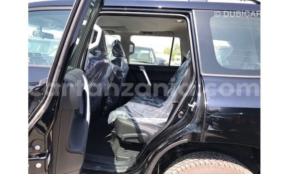 Nunua Imported Toyota Prado Nyeusi Gari ndani ya Import - Dubai nchini Arusha Nunua Imported Toyota Prado Nyeusi Gari ndani ya Import - Dubai nchini Arusha