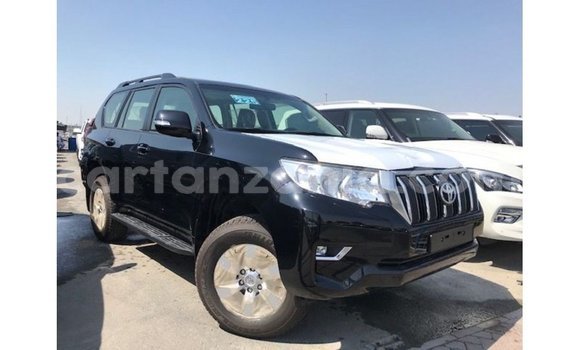 Nunua Imported Toyota Prado Nyeusi Gari ndani ya Import - Dubai nchini Arusha Nunua Imported Toyota Prado Nyeusi Gari ndani ya Import - Dubai nchini Arusha