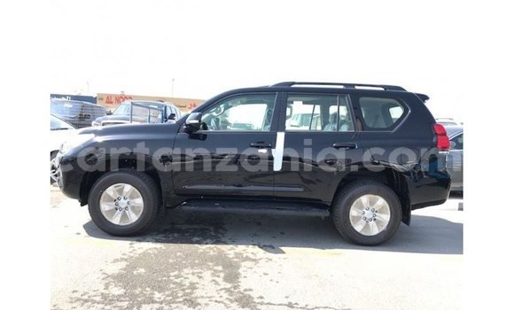 Nunua Imported Toyota Prado Nyeusi Gari ndani ya Import - Dubai nchini Arusha Nunua Imported Toyota Prado Nyeusi Gari ndani ya Import - Dubai nchini Arusha