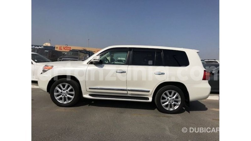 Big with watermark toyota land cruiser arusha import dubai 8535