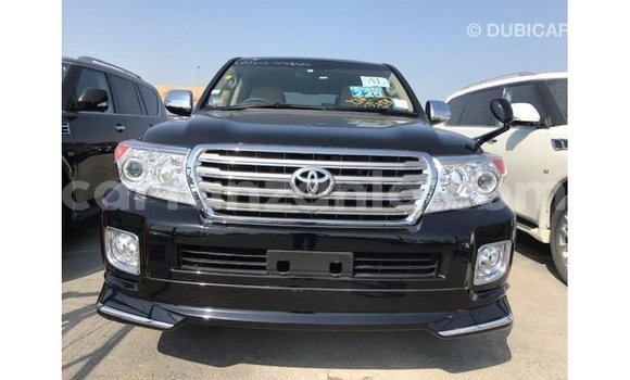 Buy Import Toyota Land Cruiser Black Car in Import - Dubai in Arusha Buy Import Toyota Land Cruiser Black Car in Import - Dubai in Arusha
