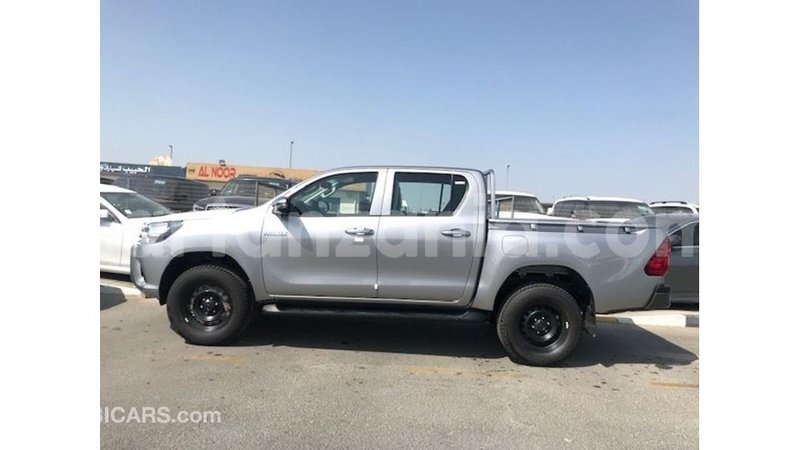 Big with watermark toyota hilux arusha import dubai 8538