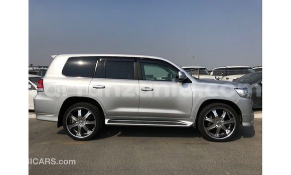 Buy Import Toyota Land Cruiser Other Car in Import - Dubai in Arusha Buy Import Toyota Land Cruiser Other Car in Import - Dubai in Arusha