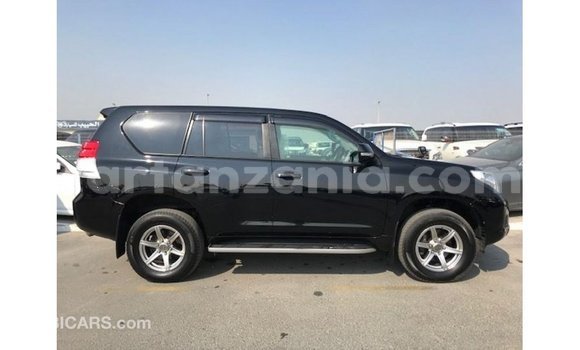 Nunua Imported Toyota Prado Nyeusi Gari ndani ya Import - Dubai nchini Arusha Nunua Imported Toyota Prado Nyeusi Gari ndani ya Import - Dubai nchini Arusha