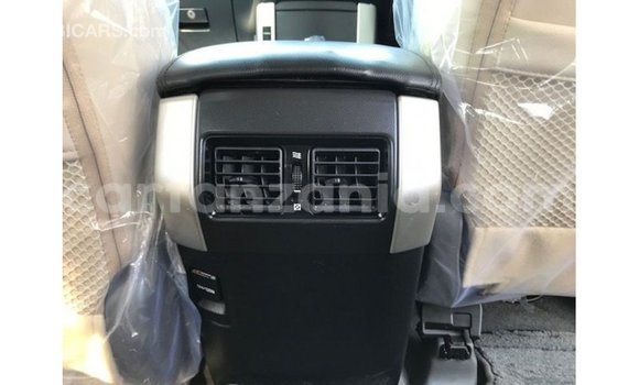 Nunua Imported Toyota Prado Nyeusi Gari ndani ya Import - Dubai nchini Arusha Nunua Imported Toyota Prado Nyeusi Gari ndani ya Import - Dubai nchini Arusha