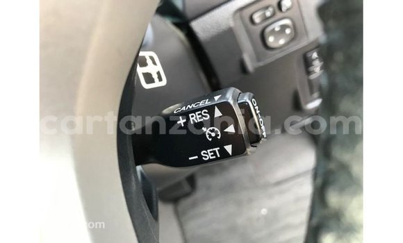 Nunua Imported Toyota Prado Nyeusi Gari ndani ya Import - Dubai nchini Arusha Nunua Imported Toyota Prado Nyeusi Gari ndani ya Import - Dubai nchini Arusha