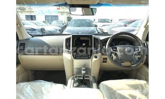 Buy Import Toyota Land Cruiser Black Car in Import - Dubai in Arusha Buy Import Toyota Land Cruiser Black Car in Import - Dubai in Arusha