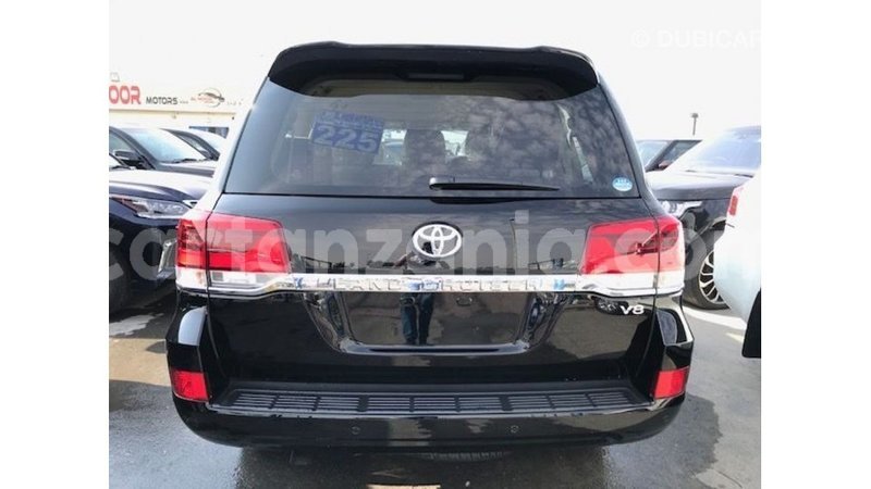 Big with watermark toyota land cruiser arusha import dubai 8544