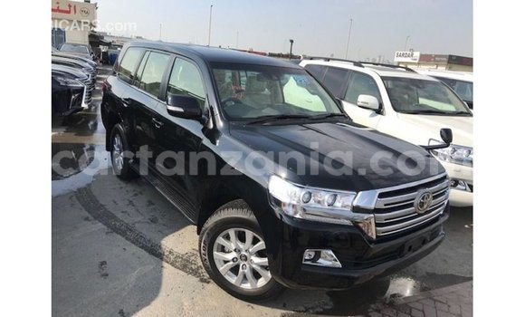 Buy Import Toyota Land Cruiser Black Car in Import - Dubai in Arusha Buy Import Toyota Land Cruiser Black Car in Import - Dubai in Arusha