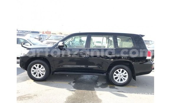Buy Import Toyota Land Cruiser Black Car in Import - Dubai in Arusha Buy Import Toyota Land Cruiser Black Car in Import - Dubai in Arusha
