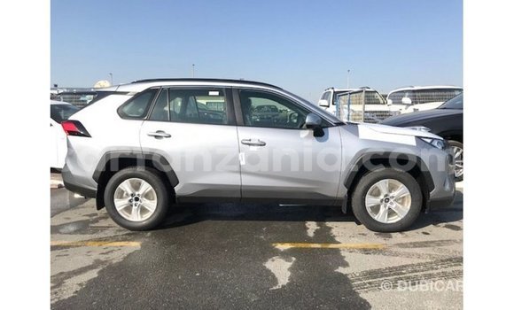 Buy Import Toyota 4Runner Other Car in Import - Dubai in Arusha Buy Import Toyota 4Runner Other Car in Import - Dubai in Arusha