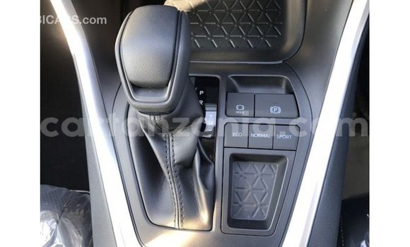 Buy Import Toyota 4Runner Other Car in Import - Dubai in Arusha Buy Import Toyota 4Runner Other Car in Import - Dubai in Arusha