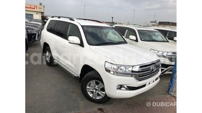 Big with watermark toyota land cruiser arusha import dubai 8546