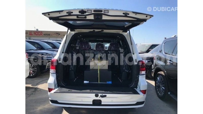 Big with watermark toyota land cruiser arusha import dubai 8547