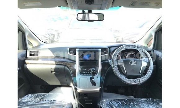 Nunua Imported Toyota Vellfire Nyeupe Gari ndani ya Import - Dubai nchini Arusha Nunua Imported Toyota Vellfire Nyeupe Gari ndani ya Import - Dubai nchini Arusha