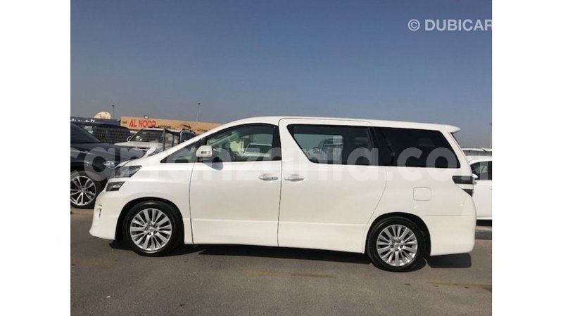 Big with watermark toyota vellfire arusha import dubai 8548