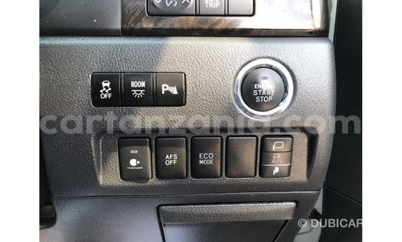 Nunua Imported Toyota Vellfire Nyeupe Gari ndani ya Import - Dubai nchini Arusha Nunua Imported Toyota Vellfire Nyeupe Gari ndani ya Import - Dubai nchini Arusha