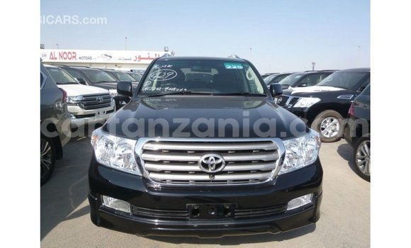 Nunua Imported Toyota Land Cruiser Nyeusi Gari ndani ya Import - Dubai nchini Arusha Nunua Imported Toyota Land Cruiser Nyeusi Gari ndani ya Import - Dubai nchini Arusha