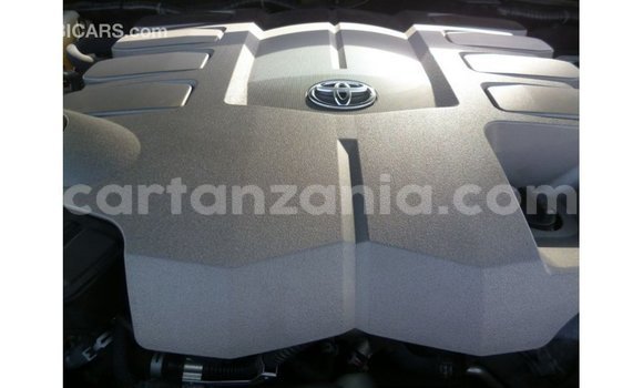 Nunua Imported Toyota Land Cruiser Nyeusi Gari ndani ya Import - Dubai nchini Arusha Nunua Imported Toyota Land Cruiser Nyeusi Gari ndani ya Import - Dubai nchini Arusha