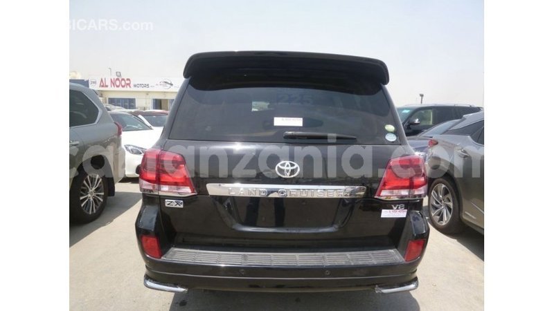 Big with watermark toyota land cruiser arusha import dubai 8552