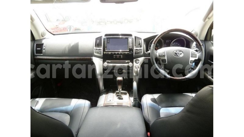 Big with watermark toyota land cruiser arusha import dubai 8553