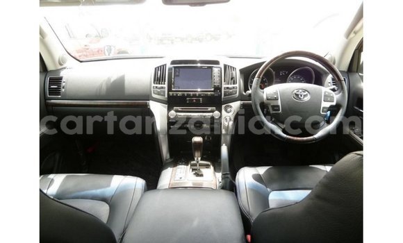 Nunua Imported Toyota Land Cruiser Nyeusi Gari ndani ya Import - Dubai nchini Arusha Nunua Imported Toyota Land Cruiser Nyeusi Gari ndani ya Import - Dubai nchini Arusha