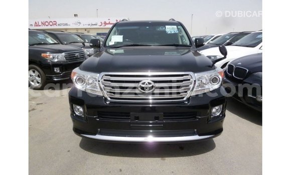 Nunua Imported Toyota Land Cruiser Nyeusi Gari ndani ya Import - Dubai nchini Arusha Nunua Imported Toyota Land Cruiser Nyeusi Gari ndani ya Import - Dubai nchini Arusha