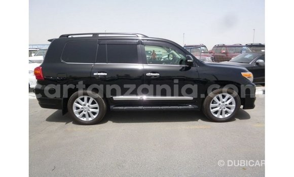 Nunua Imported Toyota Land Cruiser Nyeusi Gari ndani ya Import - Dubai nchini Arusha Nunua Imported Toyota Land Cruiser Nyeusi Gari ndani ya Import - Dubai nchini Arusha