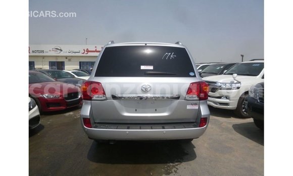 Nunua Imported Toyota Land Cruiser Nyingine Gari ndani ya Import - Dubai nchini Arusha Nunua Imported Toyota Land Cruiser Nyingine Gari ndani ya Import - Dubai nchini Arusha