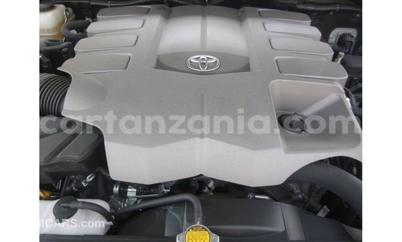 Nunua Imported Toyota Land Cruiser Nyingine Gari ndani ya Import - Dubai nchini Arusha Nunua Imported Toyota Land Cruiser Nyingine Gari ndani ya Import - Dubai nchini Arusha