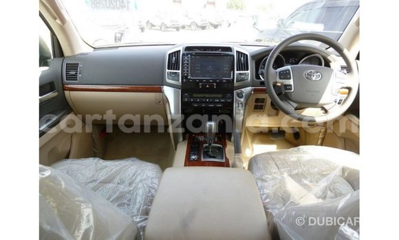 Buy Import Toyota Land Cruiser Black Car in Import - Dubai in Arusha Buy Import Toyota Land Cruiser Black Car in Import - Dubai in Arusha