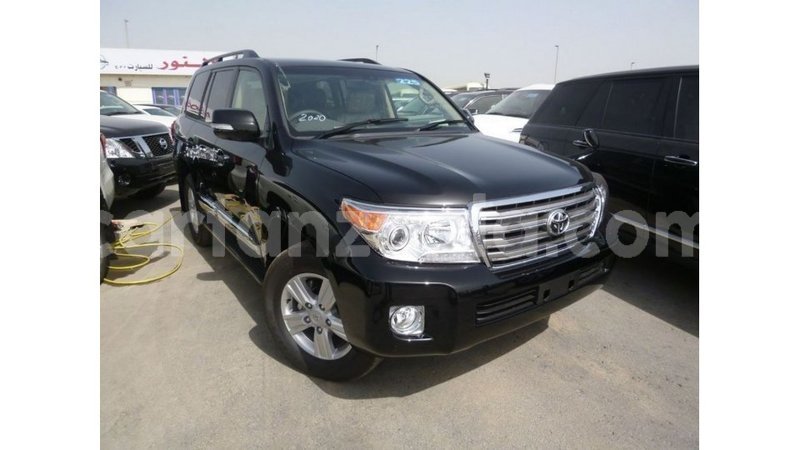 Big with watermark toyota land cruiser arusha import dubai 8559