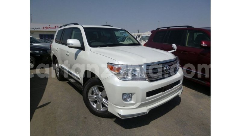 Big with watermark toyota land cruiser arusha import dubai 8561