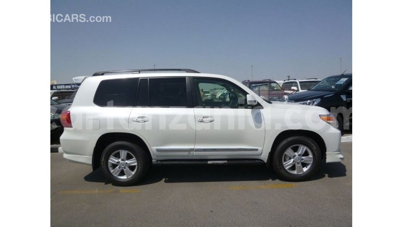 Big with watermark toyota land cruiser arusha import dubai 8561