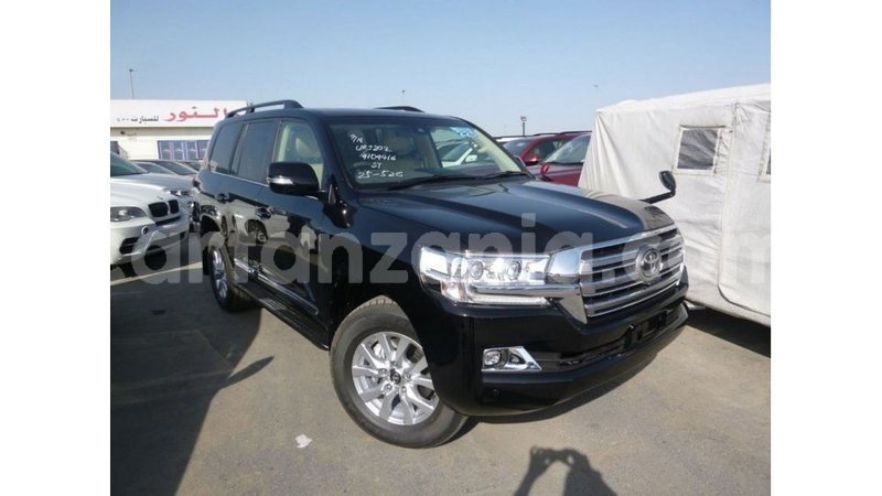 Big with watermark toyota land cruiser arusha import dubai 8562