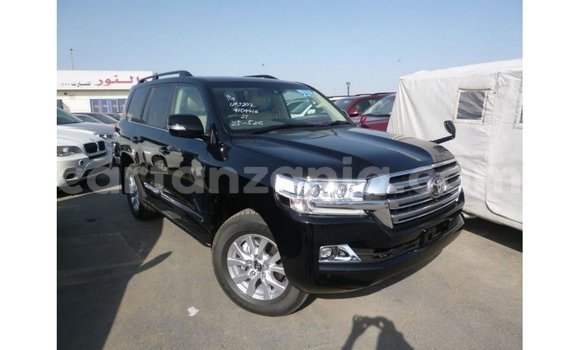 Buy Import Toyota Land Cruiser Black Car in Import - Dubai in Arusha Buy Import Toyota Land Cruiser Black Car in Import - Dubai in Arusha